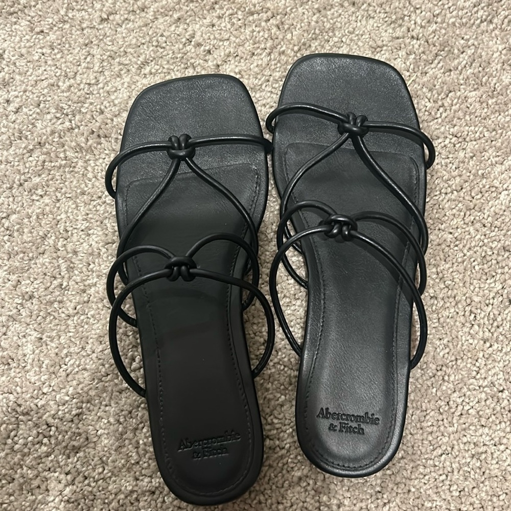 Abercrombie sandals